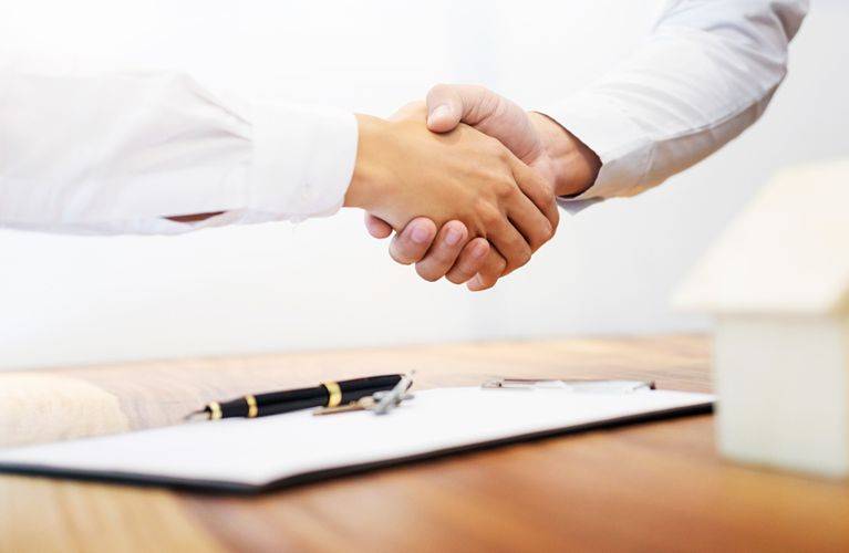 微信群如何成交客户,微信群如何吸引客户让客户来找你