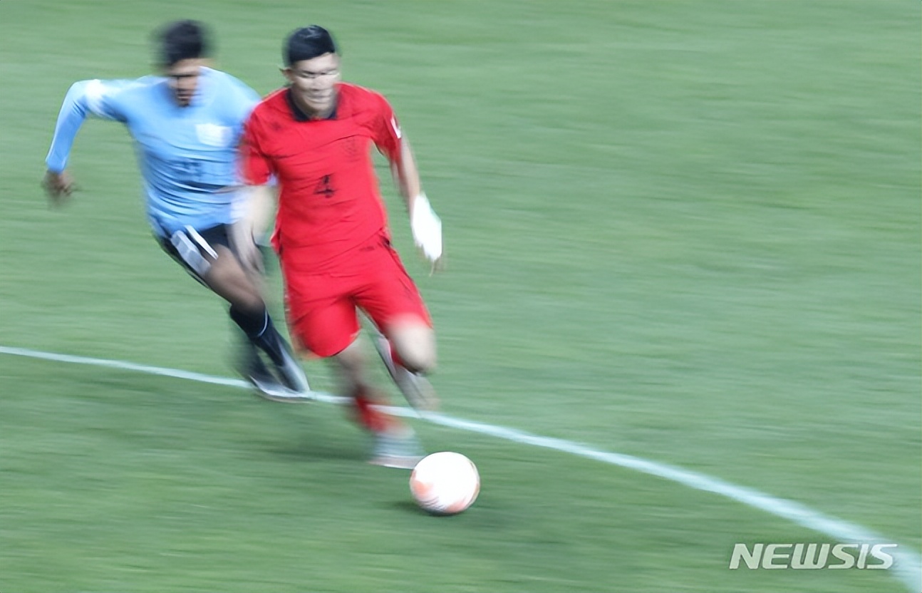 疲惫的“怪物后卫”金敏宰... 我们要重建“防御墙”吗?