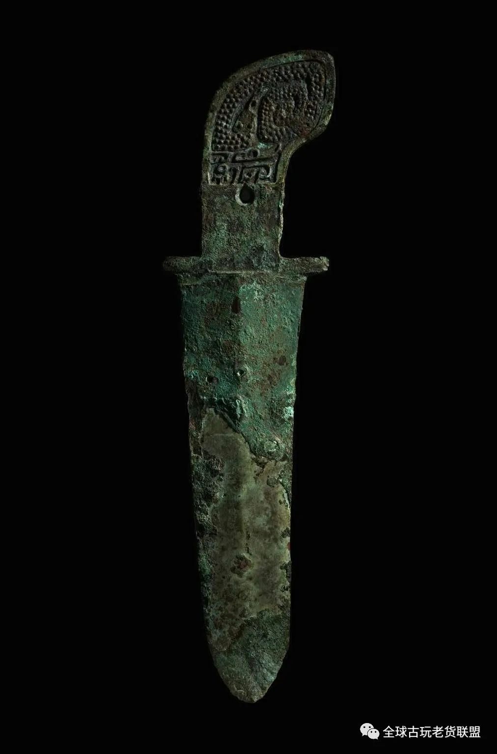 一言九鼎大名鼎鼎的意思,一言九鼎大名鼎鼎是什么意思