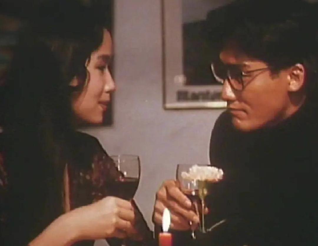 梁家辉亚洲第一美,梁家辉片场秀八块腹肌