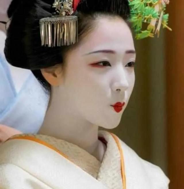 鏃ユ湰鐢峰瓙鎬т镜濂冲瓙琚崟,鎬т镜鏃ユ湰濂冲瓙琚崟