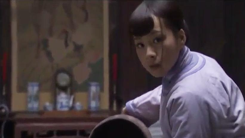 揭露旧社会女性悲惨的电影，妻子为替丈夫还债，80块钱租给老地主