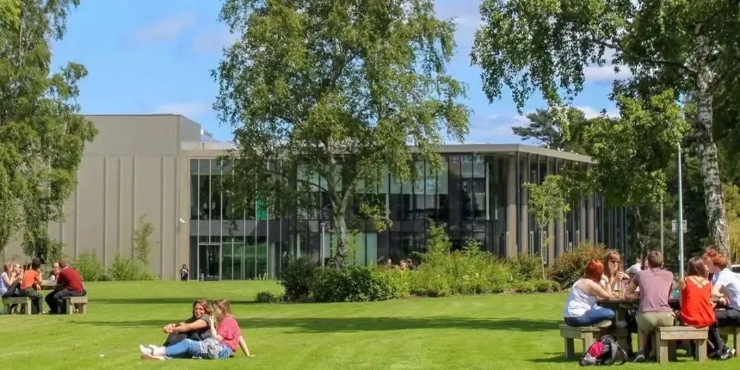 英国高中留学公费怎么申请,英国留学金计划申请