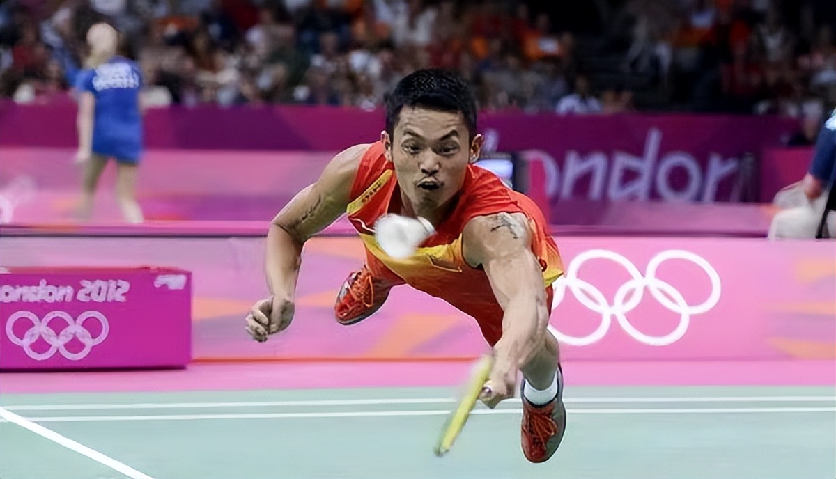 羽毛球拍拉线拉到20磅是什么概念,羽毛球杀球拉线横线竖线各多少磅