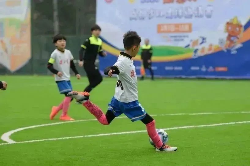 绿茵小将比赛视频,绿茵小将