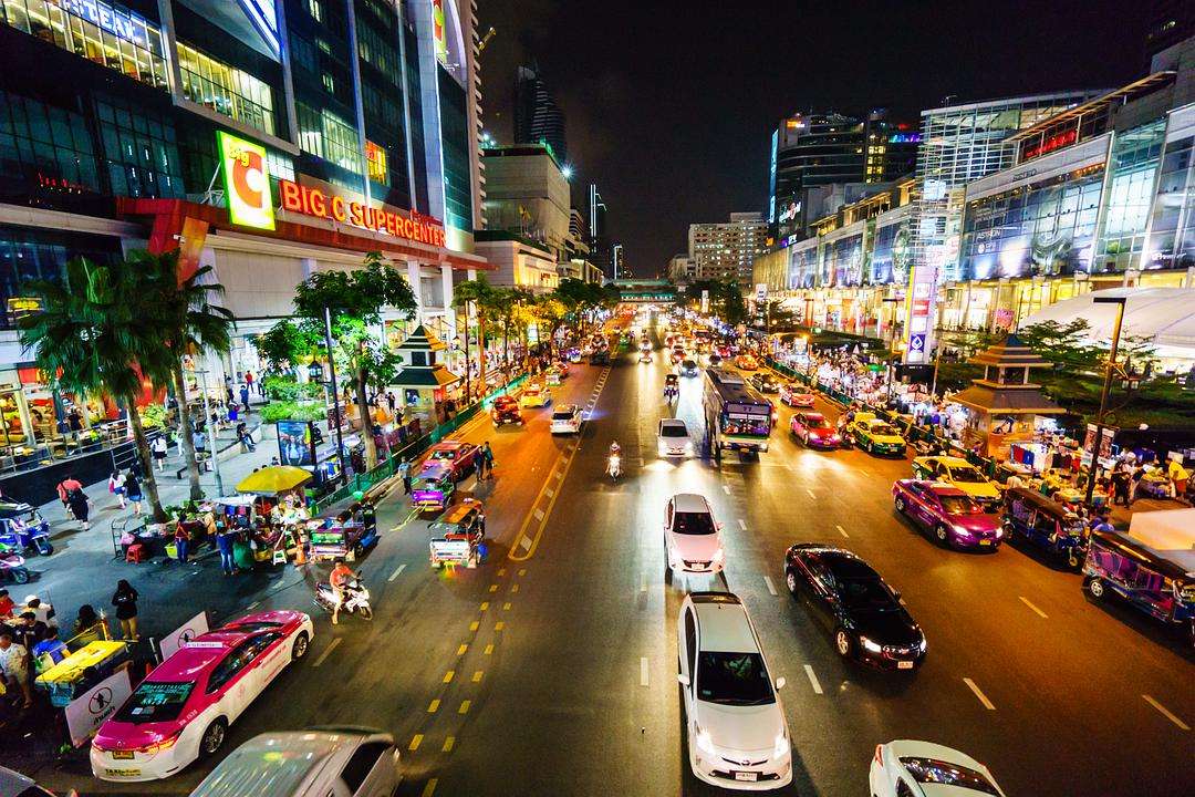 泰国国王是最有钱的吗,世界上最富有的泰国国王