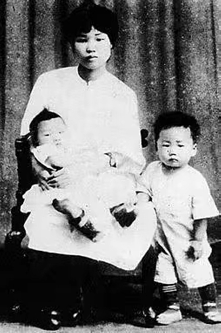 92年前的今天，杨开慧就义，毛*东泽**正在指挥作战