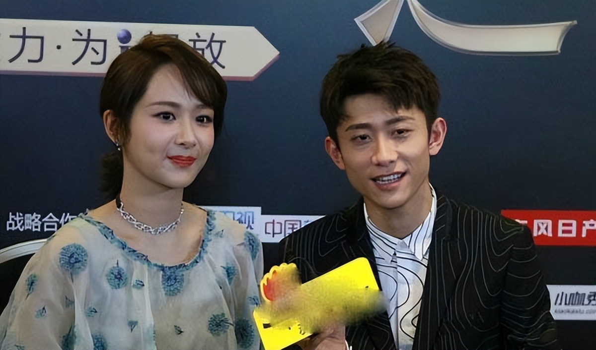 张一山对和杨紫谈恋爱的看法,分析张一山对杨紫的感情