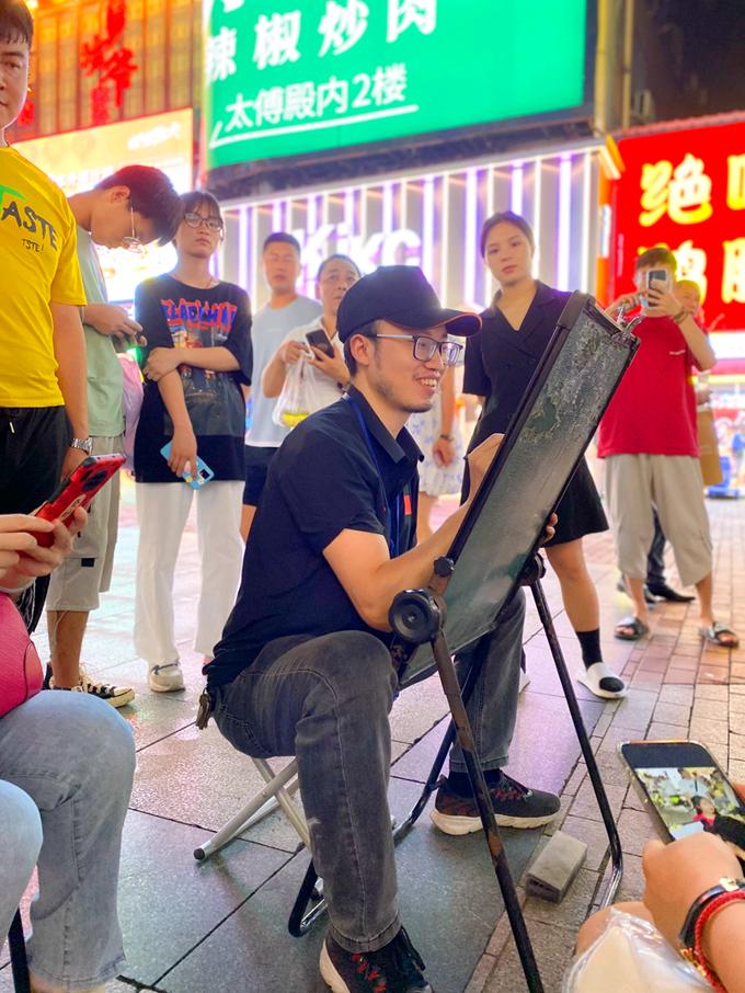 湖南长沙街边艺人表演视频,长沙街头艺人秀