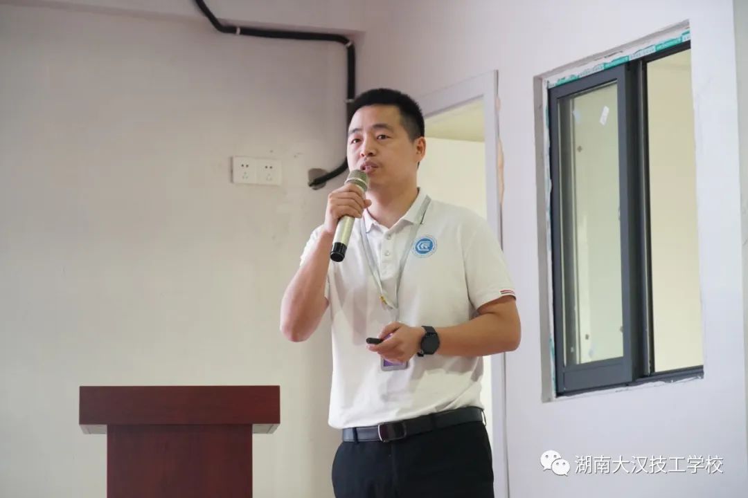 关于长沙市大汉技工学校,大汉技工学校元旦