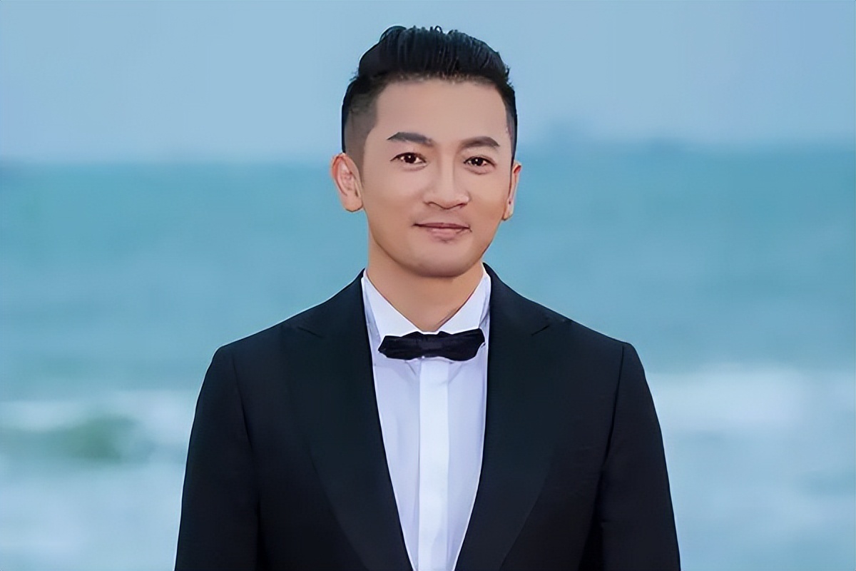 如何打扮自己又年轻又时尚,如何打扮自己才能吸引男性