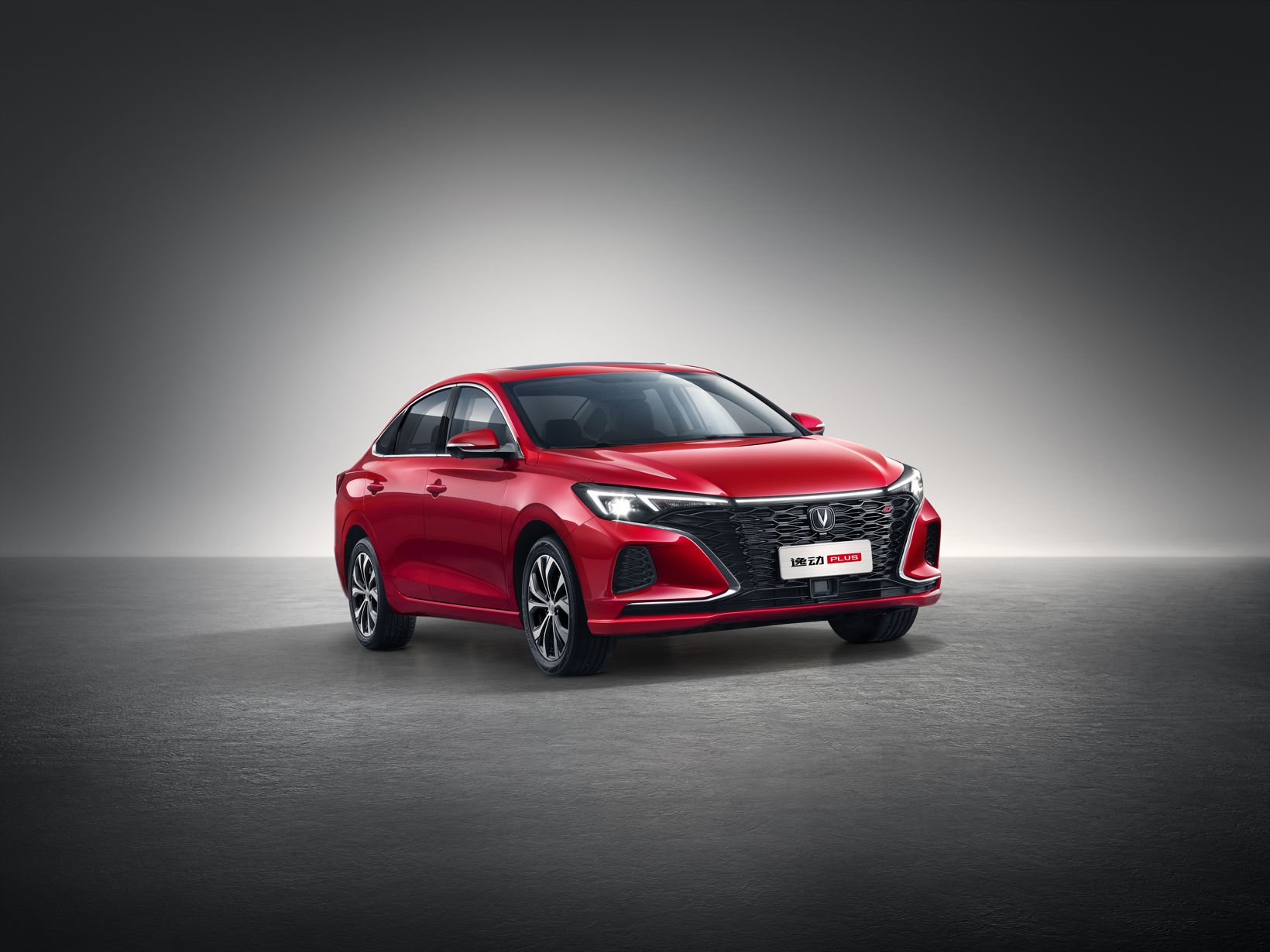 2020年轩逸卡罗拉,2022年卡罗拉轩逸哪个值得买