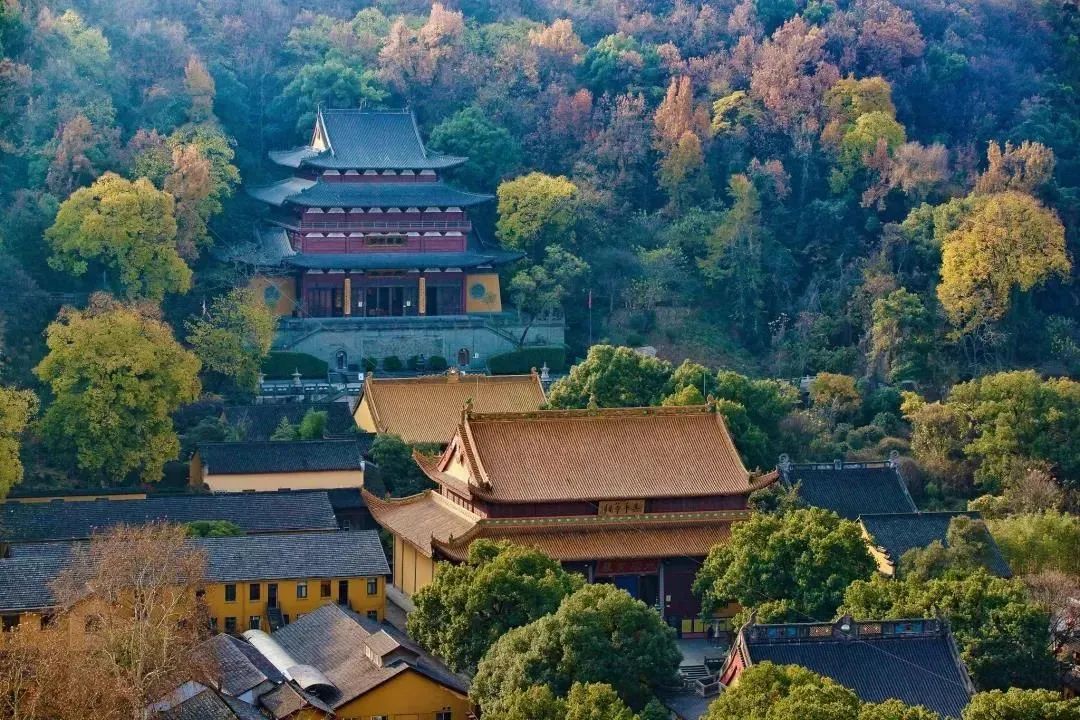 杭州灵隐寺周边有哪些寺庙,杭州最值得去的寺庙除了灵隐寺