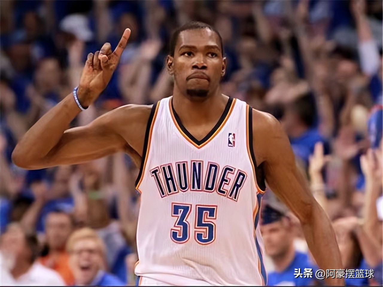 nba俄克拉荷马雷霆队,nba30支球队历史最佳阵容勇士