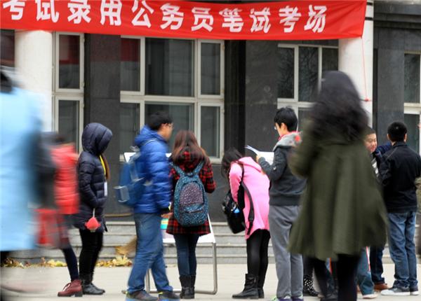 哪些公务员岗位无人报名,公务员无人报考报了一定录取吗