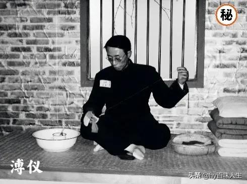 溥仪贴身侍卫与婉容偷情生子，不仅没被杀而且还白得四百块大洋！