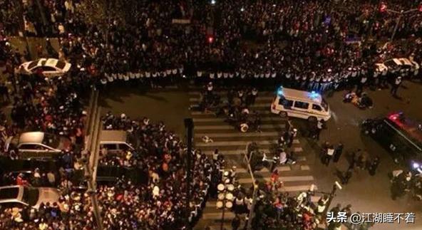 涓栫晫瓒冲潧浜斿ぇ鎯ㄦ,瓒冲潧鎯ㄦ浜嬩欢