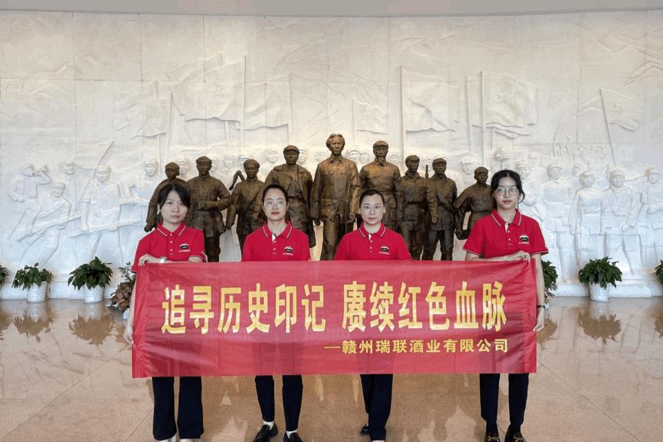 秋天的第一杯酒喝啥,秋天的第一杯酒才好喝