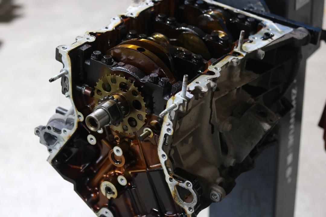 06年丰田霸道汽车翻新全过程,从山西拉回来的车