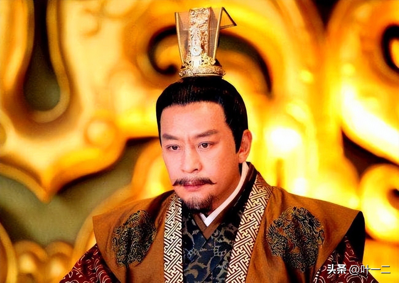 唐昭宗刚要去上早朝，太监：太子已登基，你还是老实呆着吧