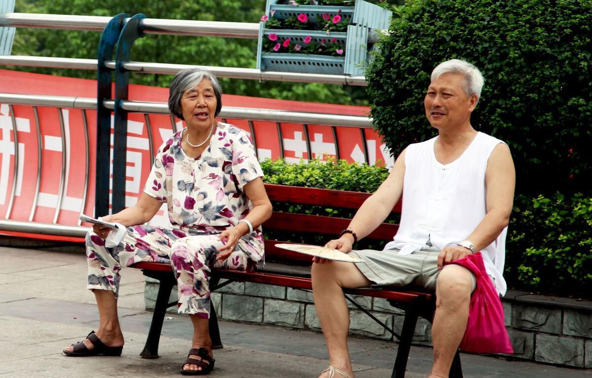 儿女的成功才是父母百分百的成功 (儿女的成功就是父母最大的幸福)