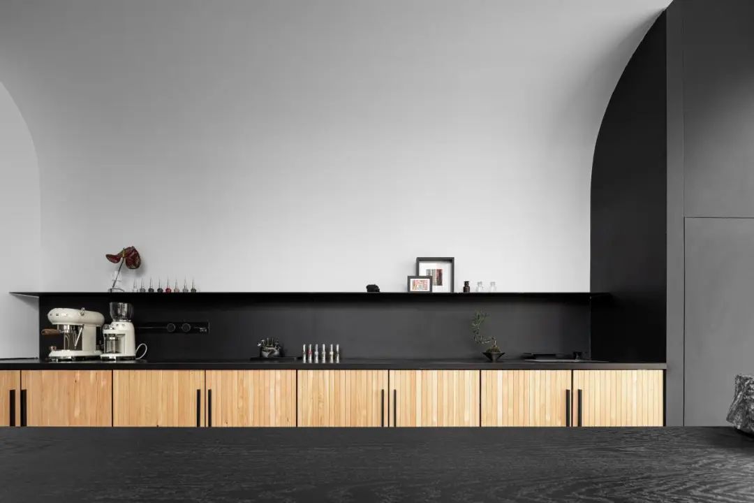 复核场域：INVOLUTIONARTNAIL|悟塬空间设计