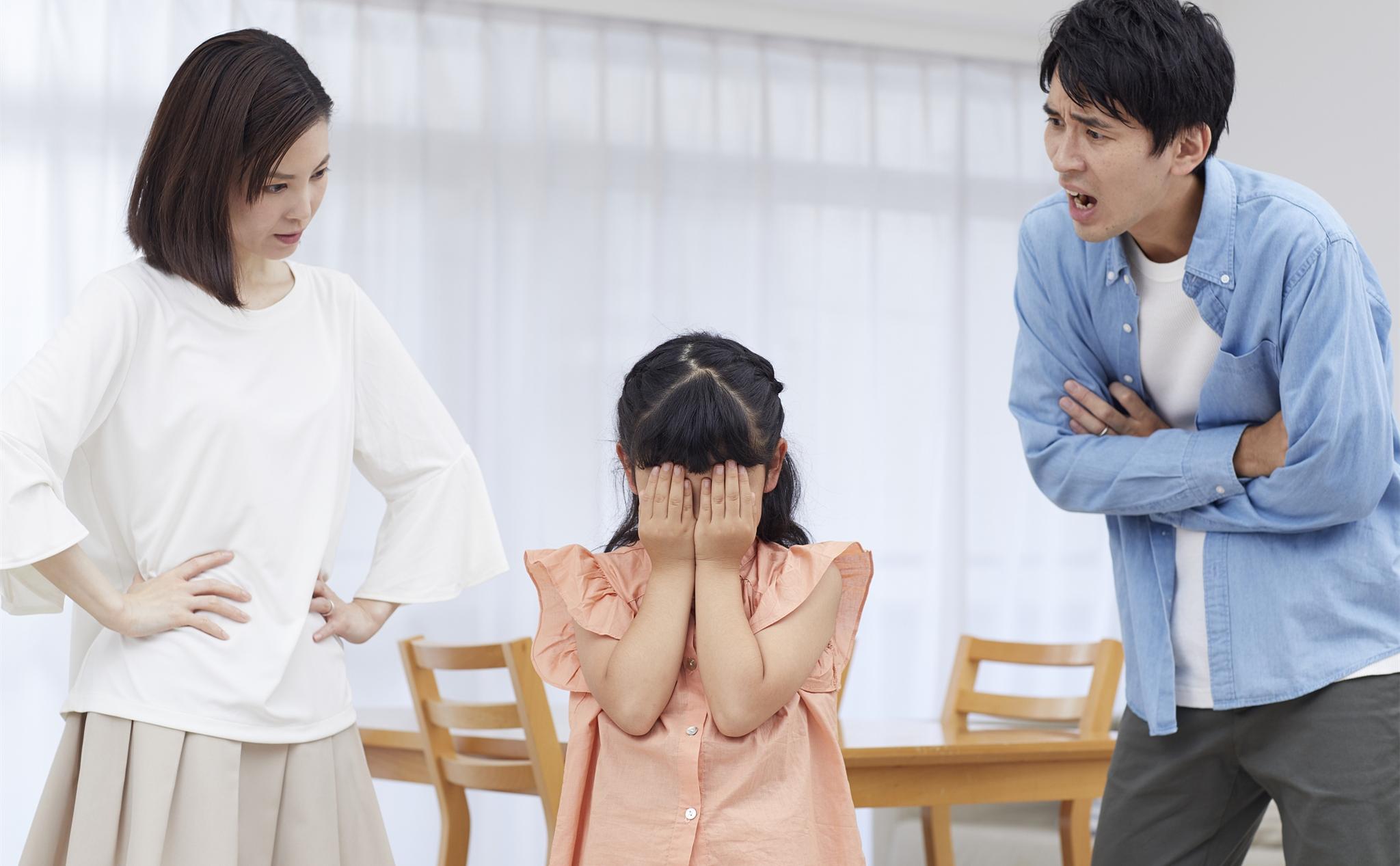 堂姐全家住我的房子,堂姐从外地回来都要住我们家