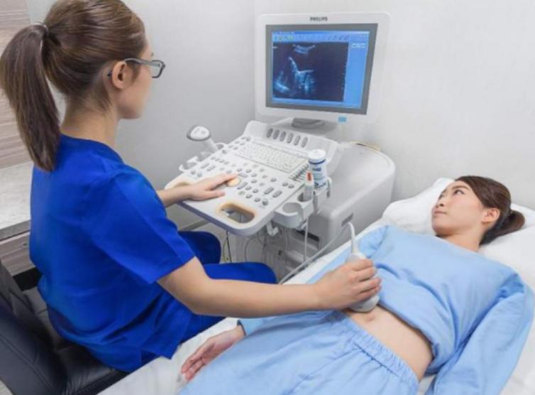 医生说有小囊肿要注意什么,囊肿刚开始长有什么办法消除吗