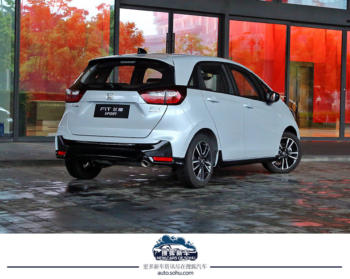 燃油车小车车,高性能燃油车的倔强试驾体验