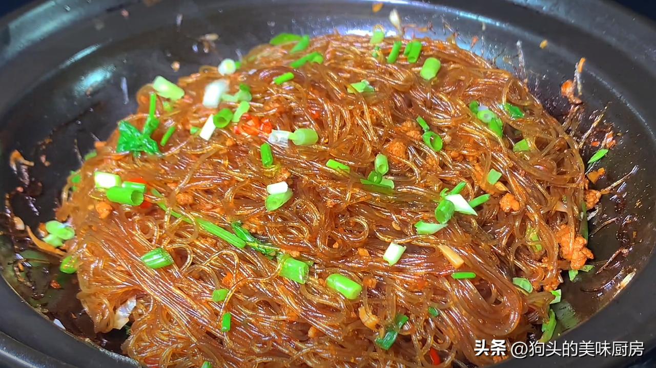 五花肉粉丝炖白菜怎么做好吃 (粉丝炖白菜豆腐的做法)