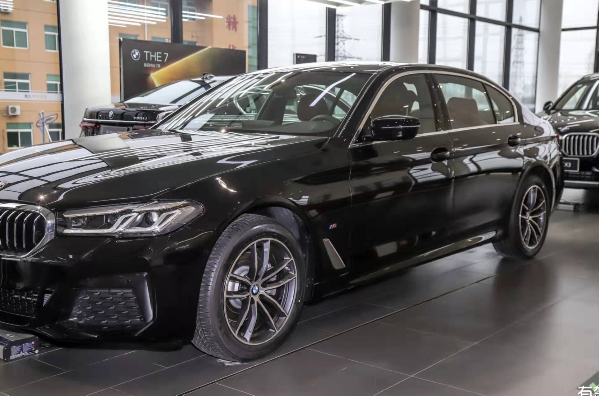 2022款宝马5系配置再次调整,宝马新款5系值得买吗