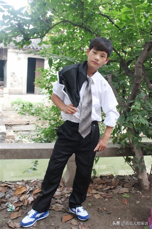 在迪拜打工一年收入800万,迪拜打工一年挣多少人民币