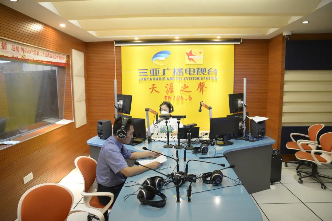 三亚检察官化身播音员,检察官化身播音员