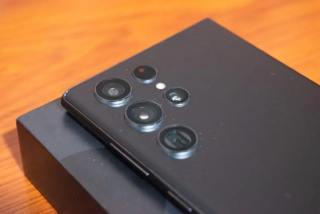 千元机皇售价再创新低,性价比最高12+256g的千元机