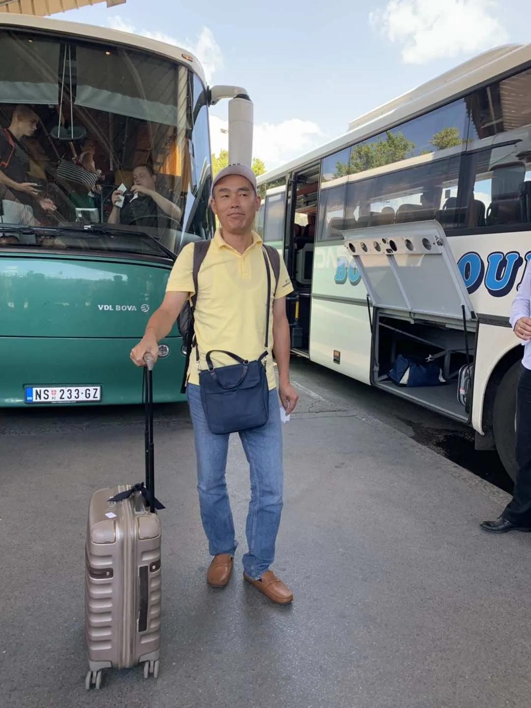 国外旅游如何提前预订住宿,旅行如何解决住宿