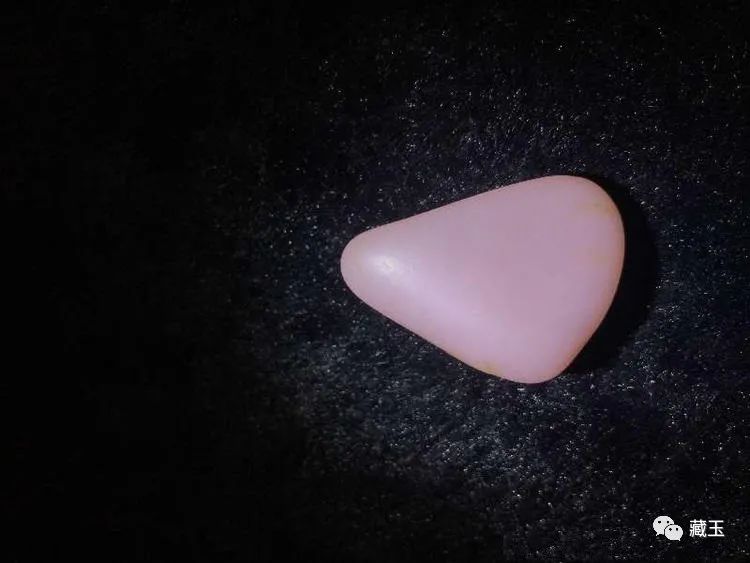 假桃花优点缺点,如何挑选桃花玉