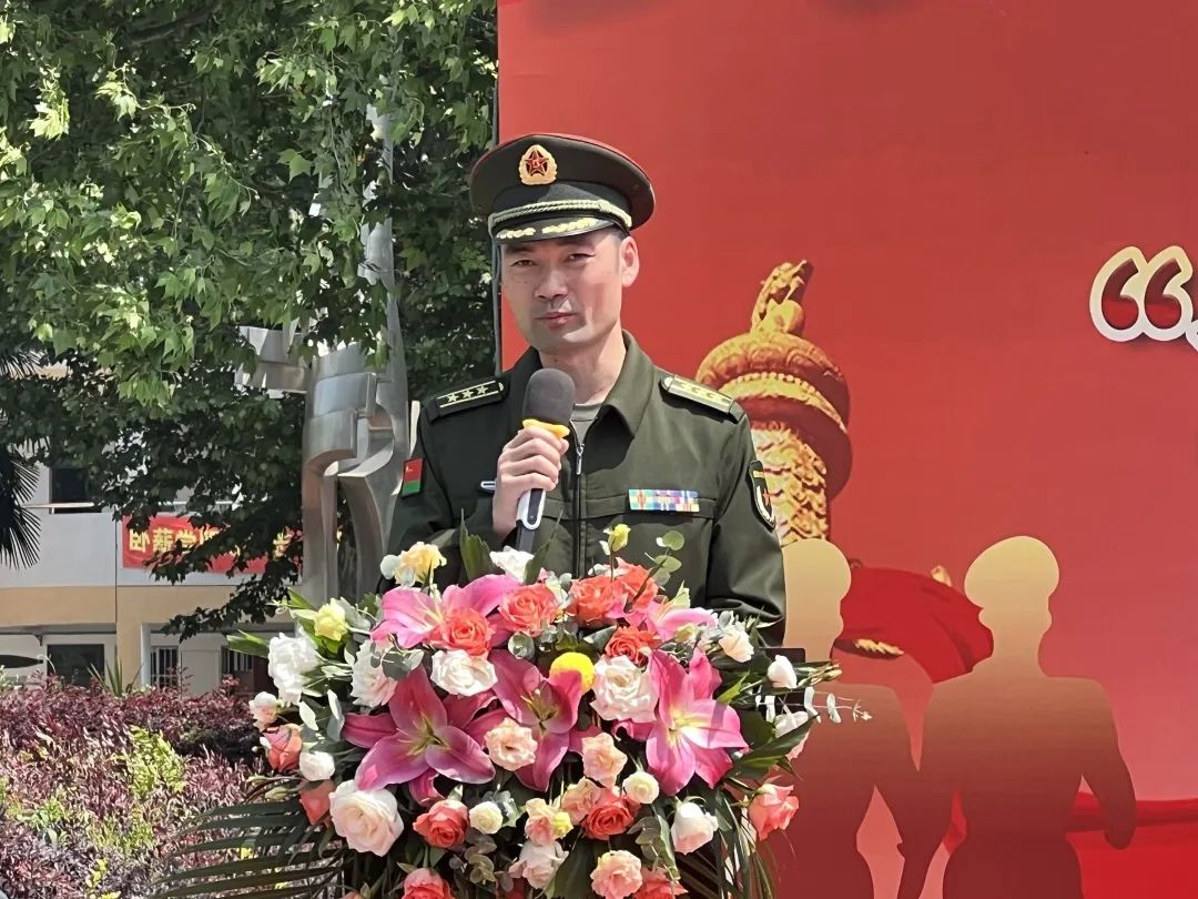 国防教育特色学校荣誉称号,获评国家国防教育示范校