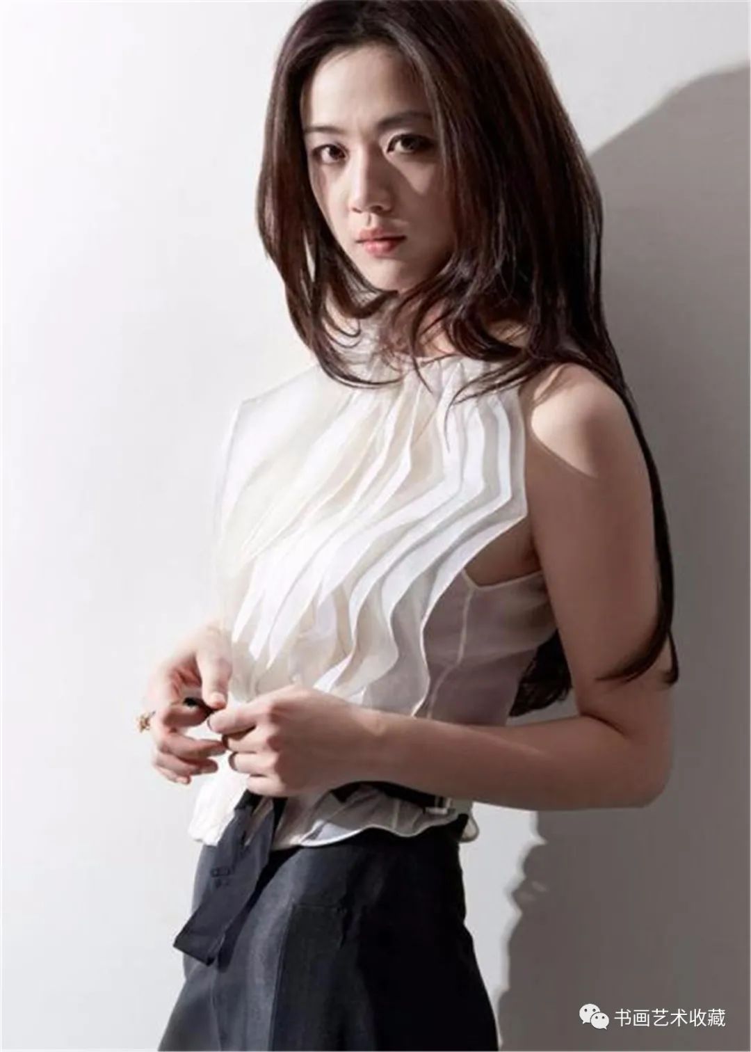 她连夜被封杀要坐牢了,她因耍大牌被封杀