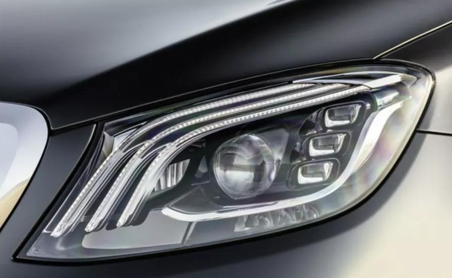 氙气大灯和led大灯激光大灯哪个好,氙气灯大灯注定输给led大灯