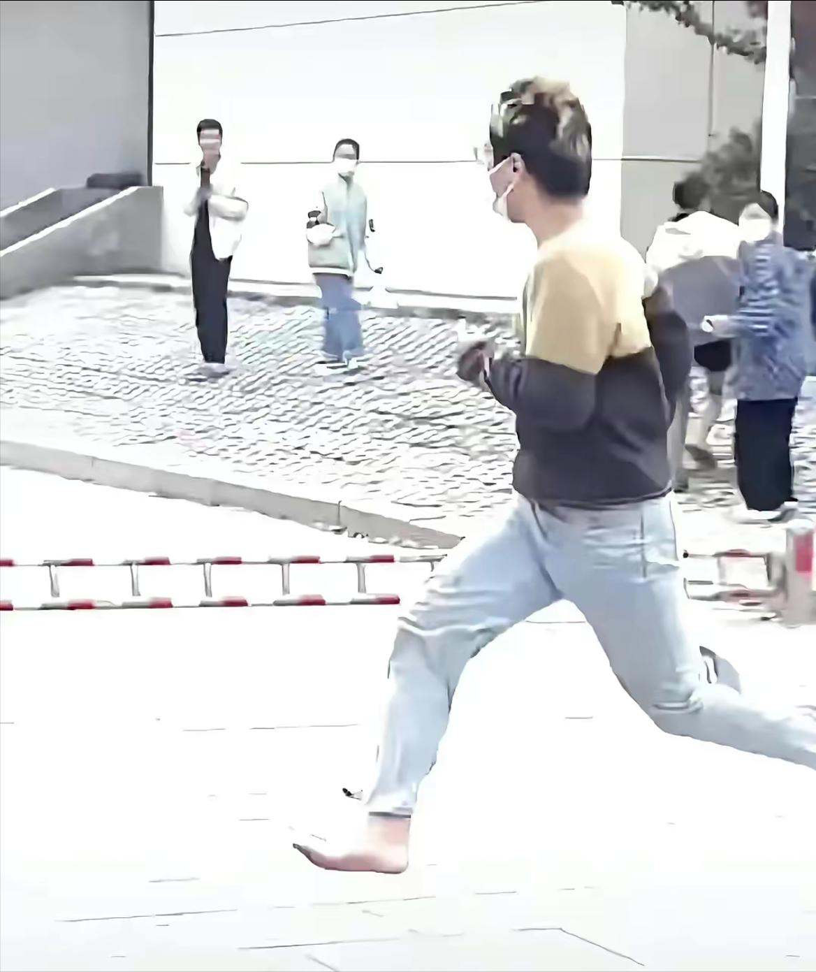 山东服装职业学院黄毛事件后续,山东服装职业学院黄毛是谁