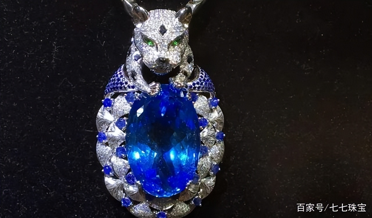 翡翠吊坠碎了一点需要磨吗,翡翠吊坠碎了还能戴吗