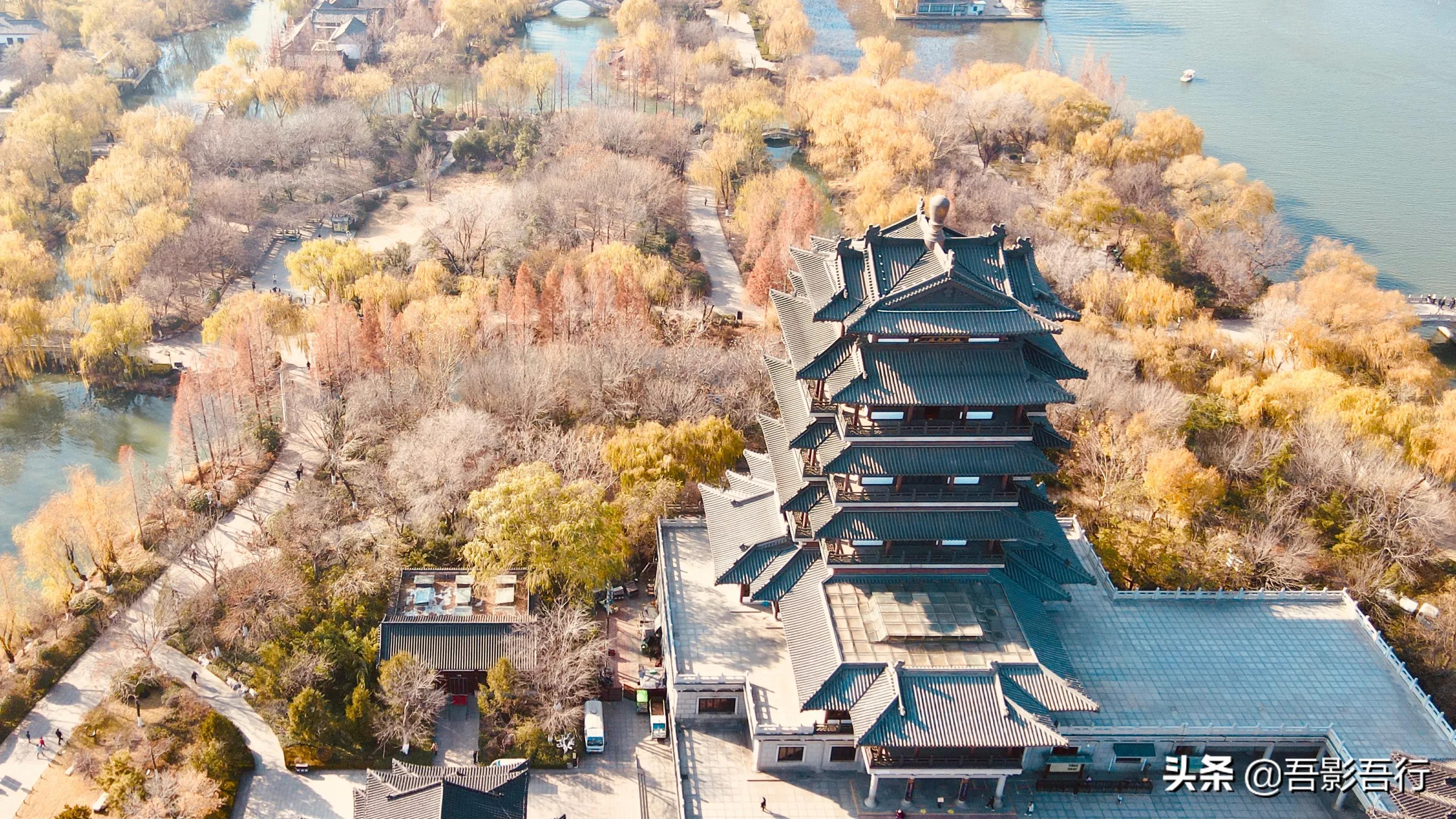 济南大明湖秋冬图片高清,初春大明湖美景图片