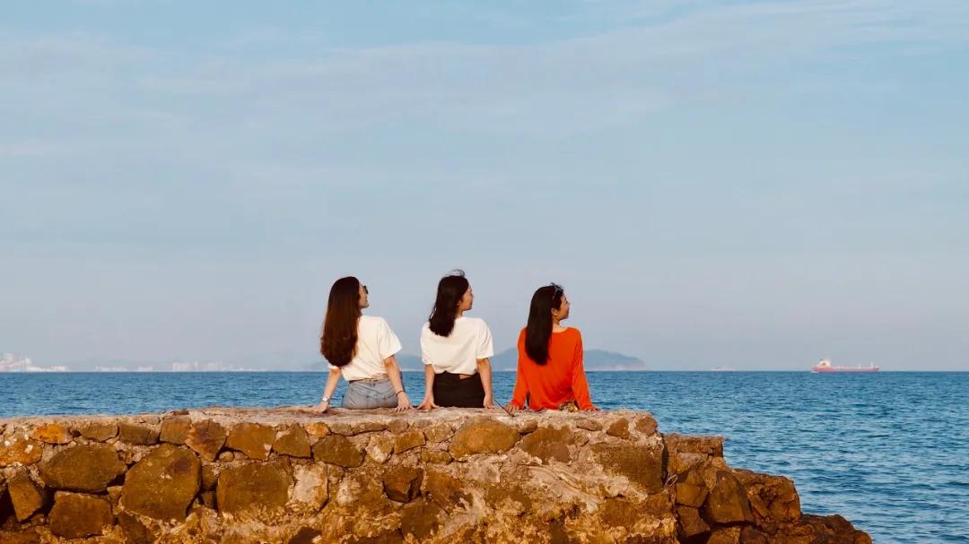 最舒服的关系就是各自轻松,真正舒服的关系是各自带着凉薄