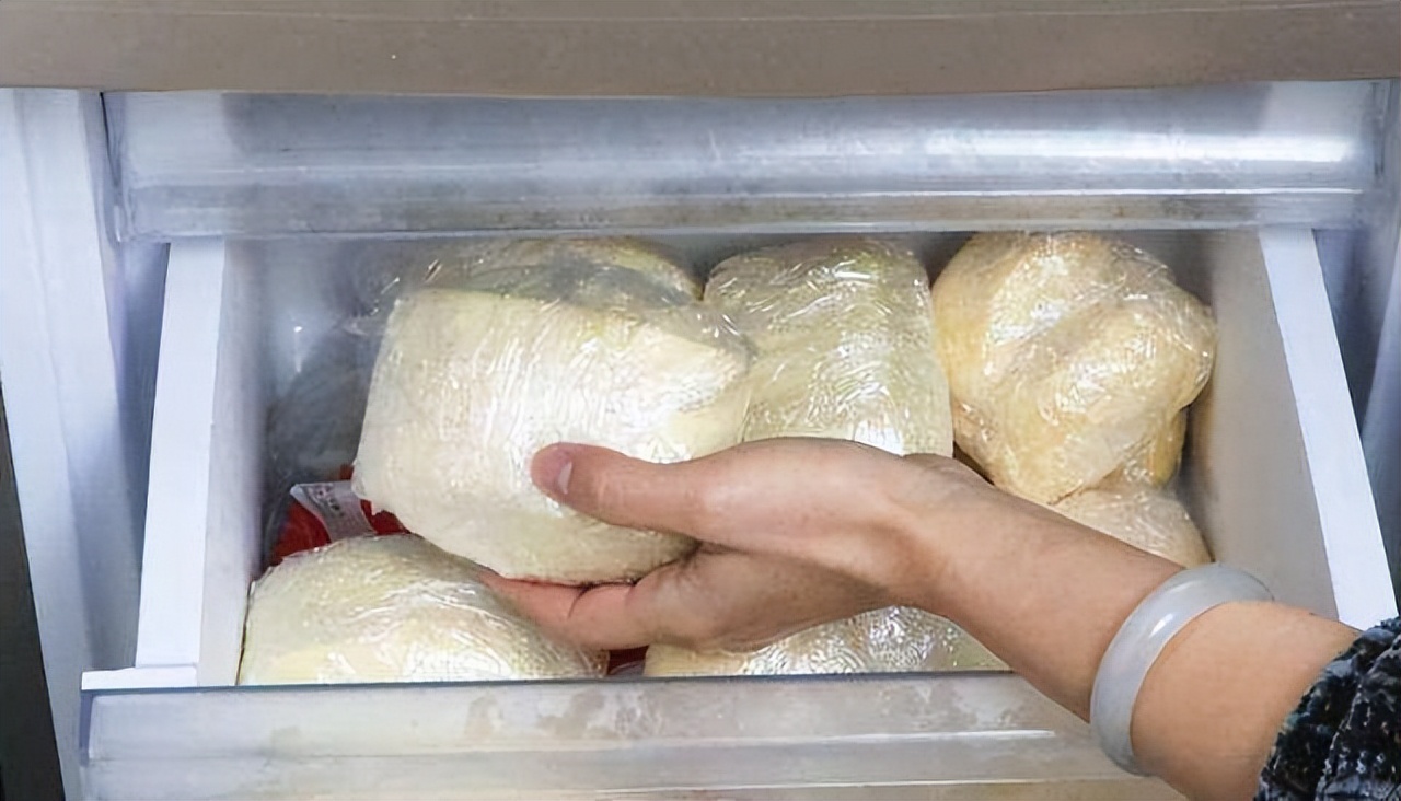 馒头冻冰箱会产生黄曲霉素吗,冷冻了3个月的馒头有黄曲霉素吗