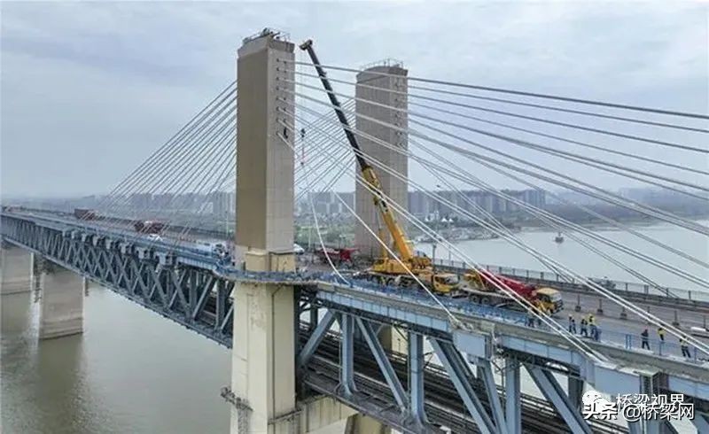 探索不平凡,探寻不寻常