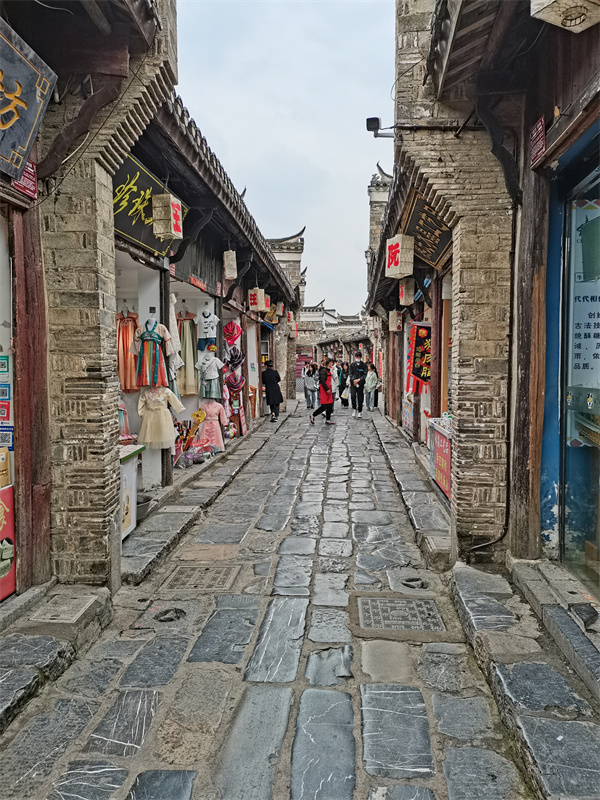 合肥三河古镇值不值得去,三河古镇人力车值不值得坐