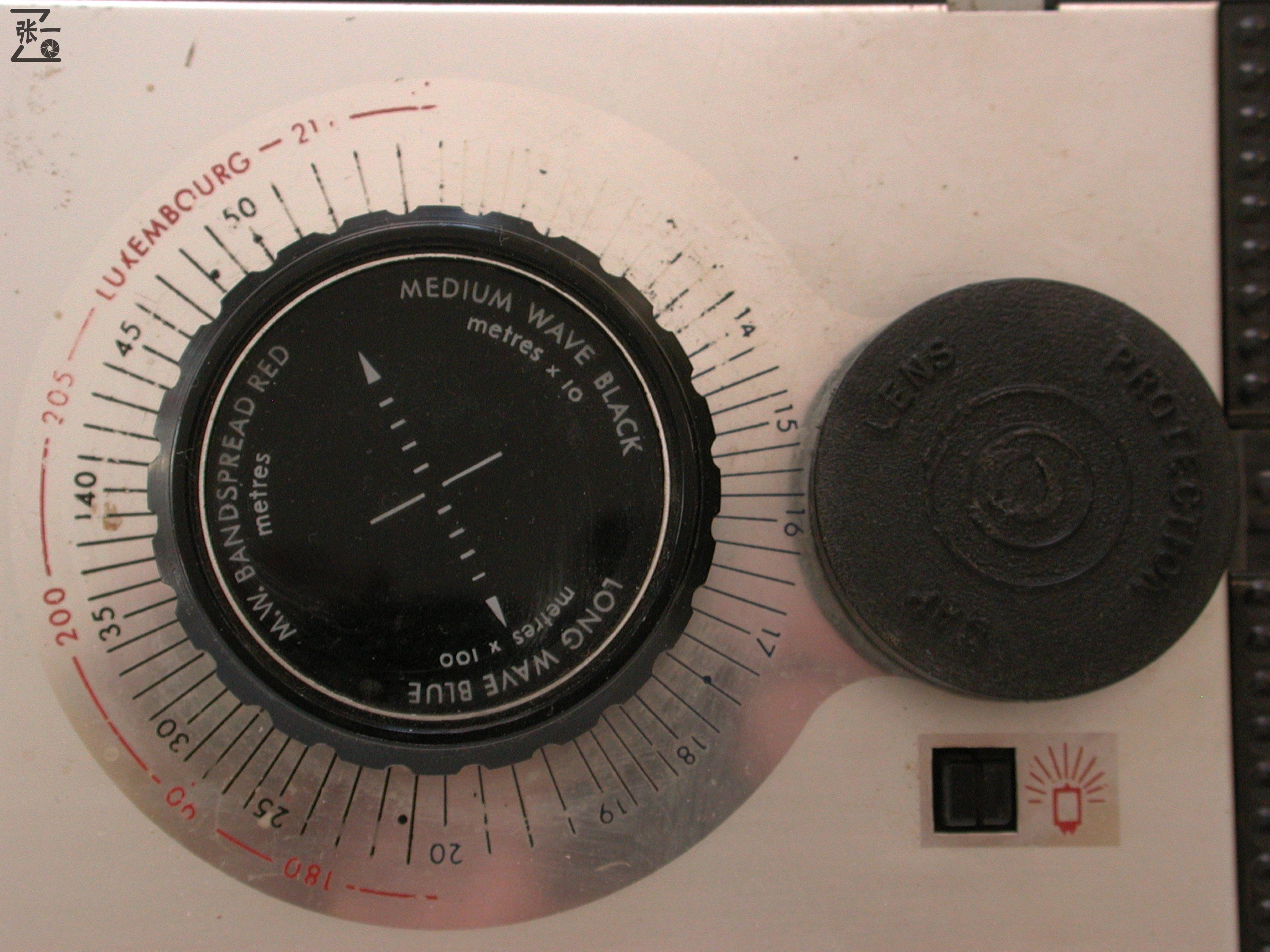 ​迟到的新年礼物：带收音机的照相机GECG822！英国1964年制造