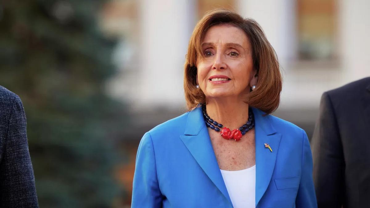 台湾芯片对大陆出口暴跌3成，美国“毁灭台湾”，穷台是第一步？