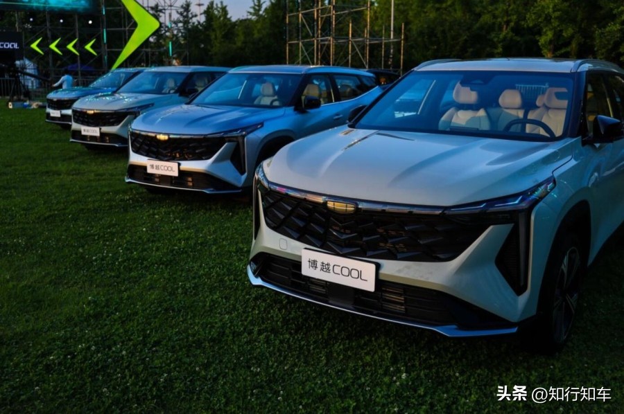 10到15万，依然看燃油，车主也很潮，比如“博热派”