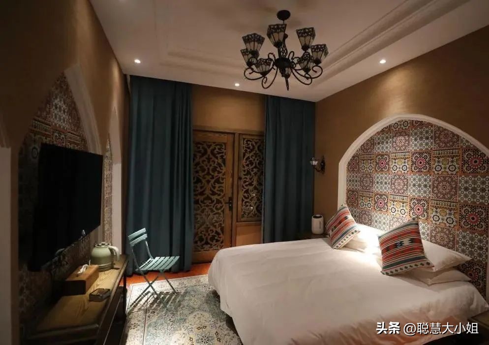 *疆新**，美到封神！配得上“她”的民宿有多少？